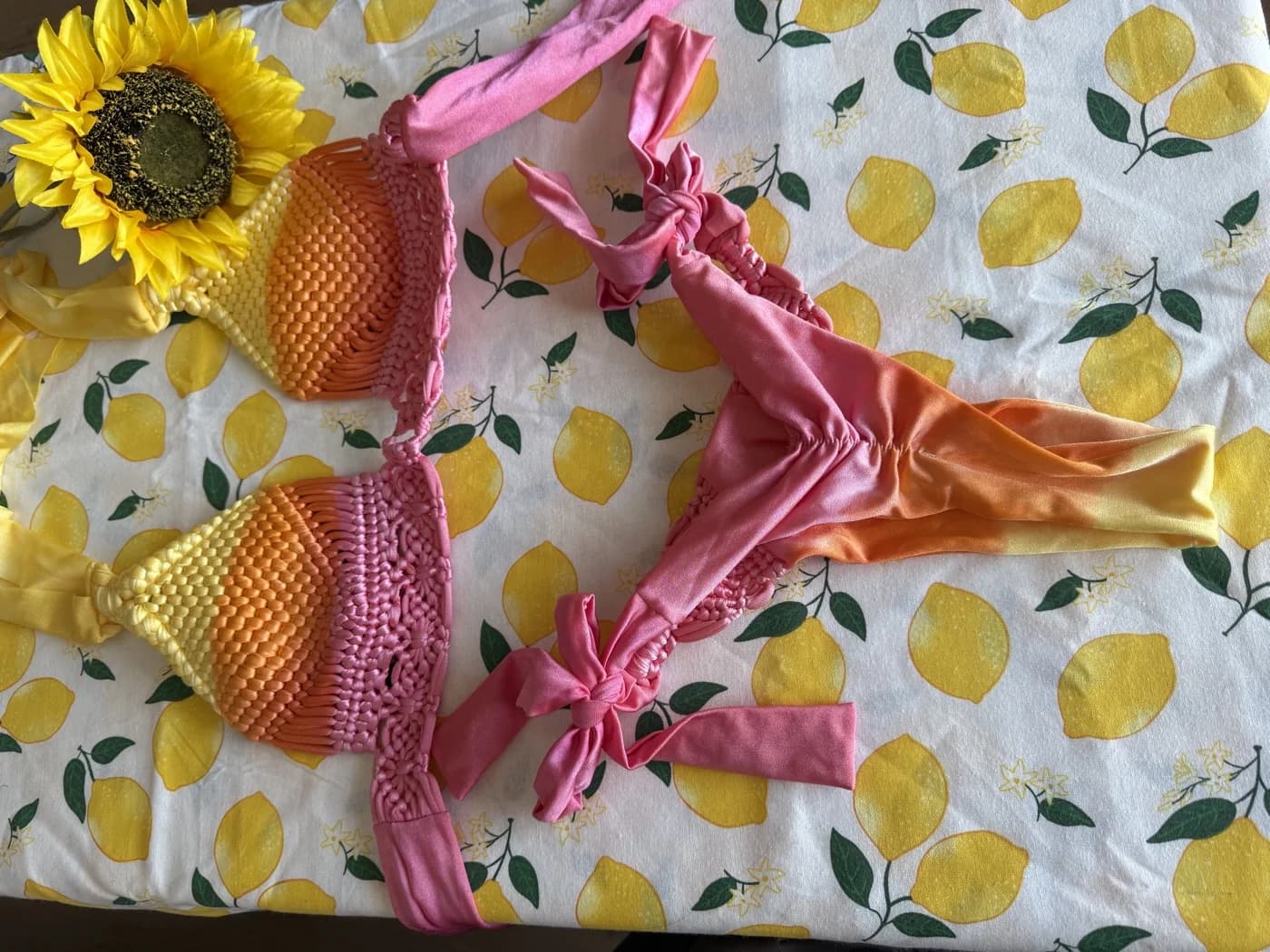 Bikini Crochet · Coral