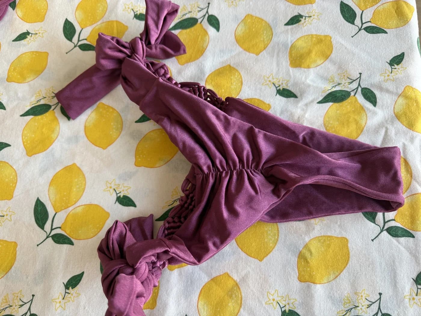 Bikini Fruncido · Ciruela